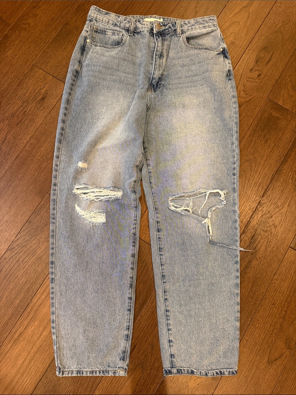 TGLA Women’s High Waist Mom Jean Distressed Size 29 - C66-020